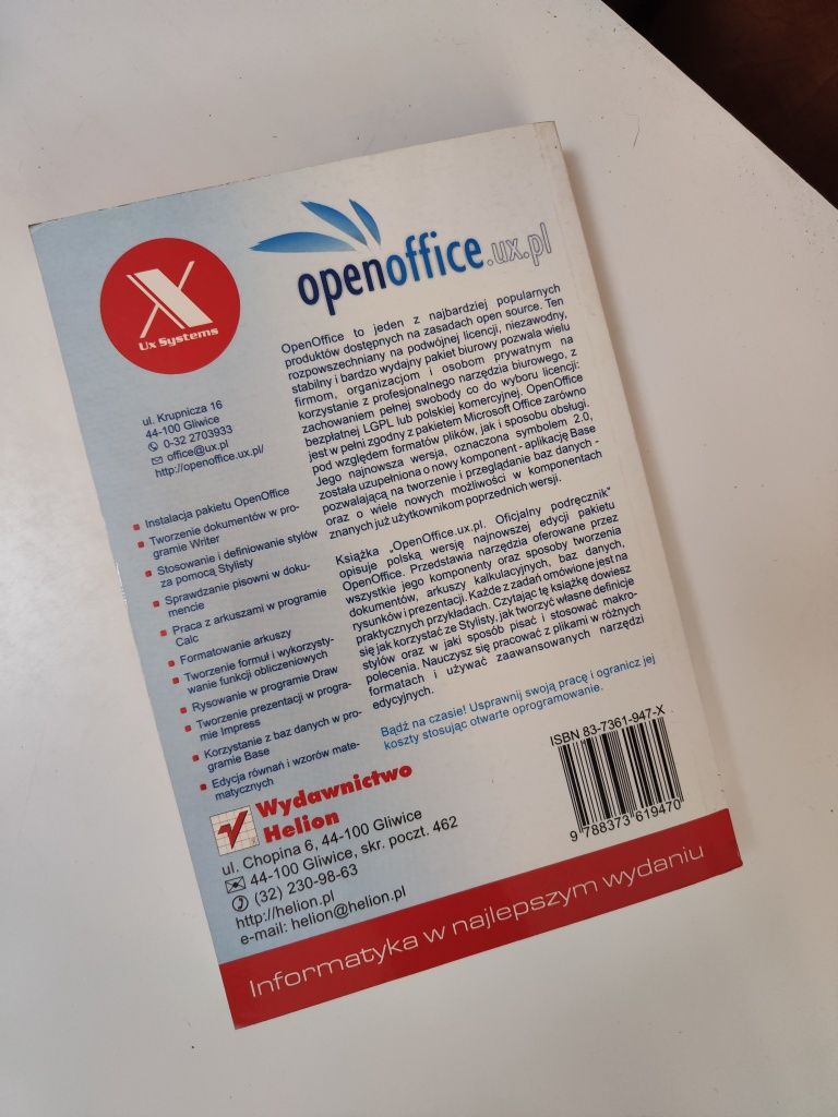 Oficjalny podręcznik Openoffice 2.0 PL - Mirosław Dziewoński "x