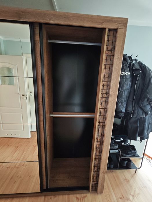 Szafa z lustrem Dorian 3D z oświetleniem