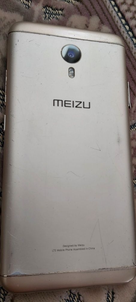 Продам телефон Meizu не рабочий.