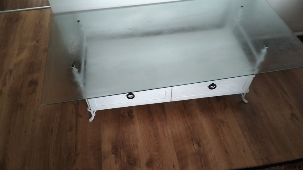 Stolik kawowy  szklany