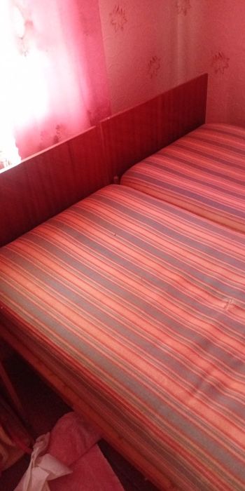 Кроваті односпальні