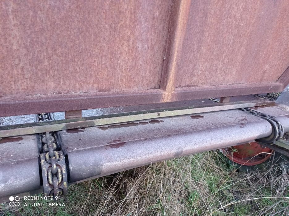 Przyczepa objętościowa do kukurydzy dolny zaczep