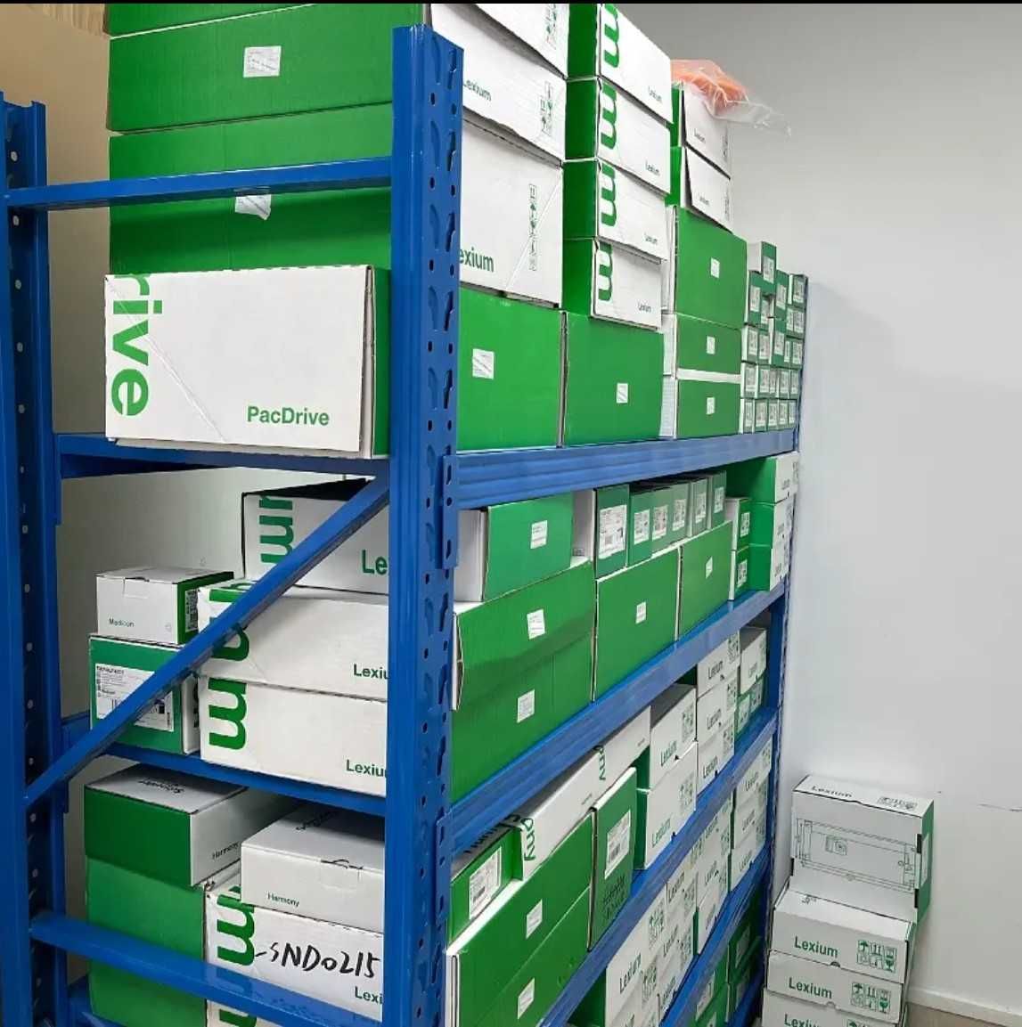 ATV320U40N4B Перетворювач частоти Altivar 320 4 кВт 380В 3-ф