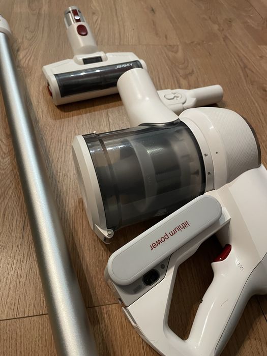 Odkurzacz bezprzewodowy Jimmy JV53 mega komplet