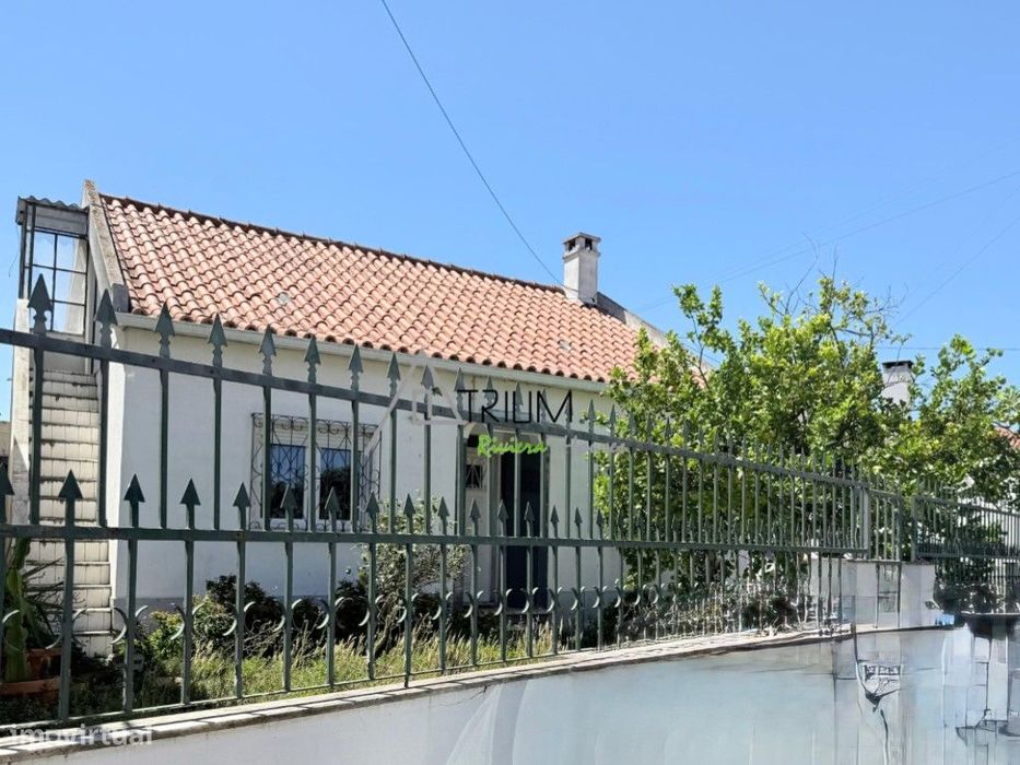 Oportunidade! Moradia Térrea T2 com Anexo e Garagem