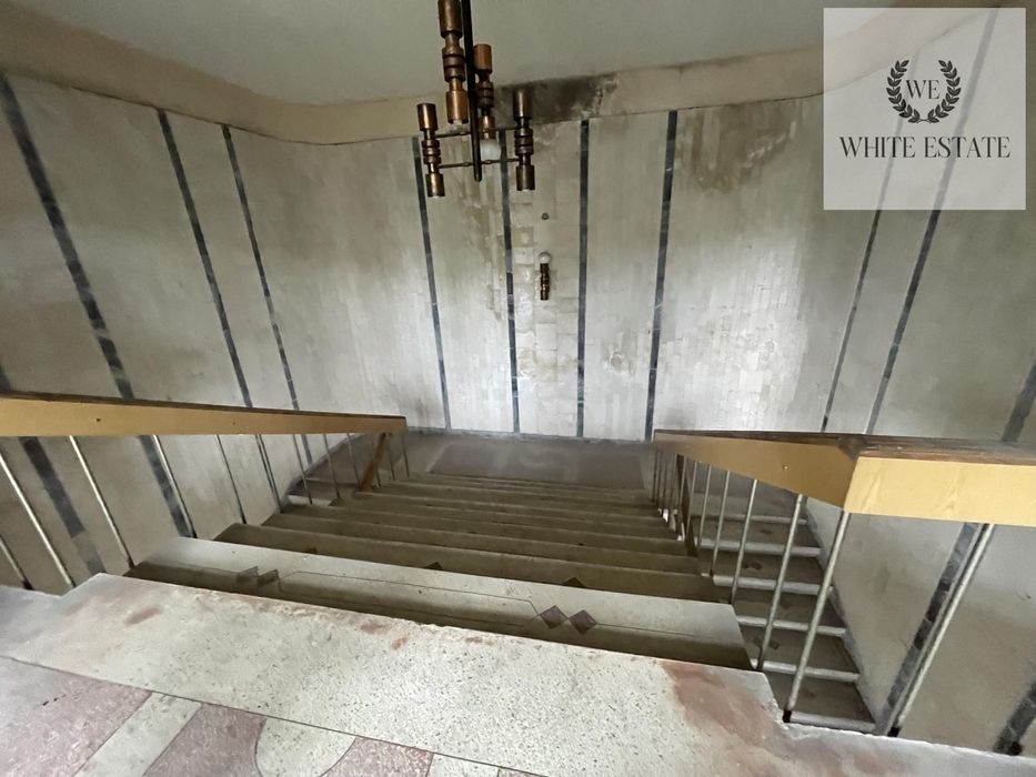 Продаж комерційного приміщення вул. Микулинецька