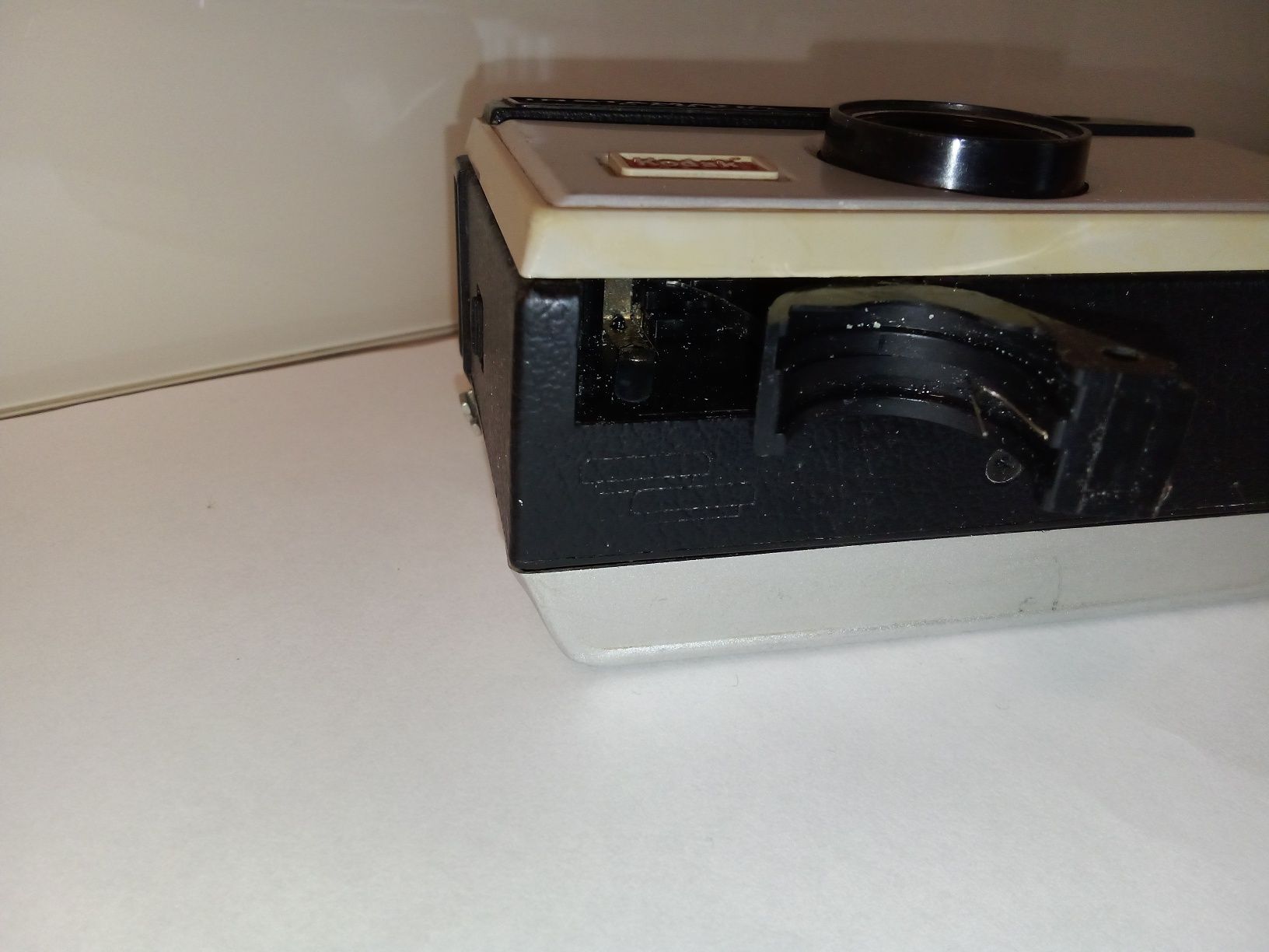 Sprzedam aparat fotograficzny Kodak 124 Instamatic Camera PRL