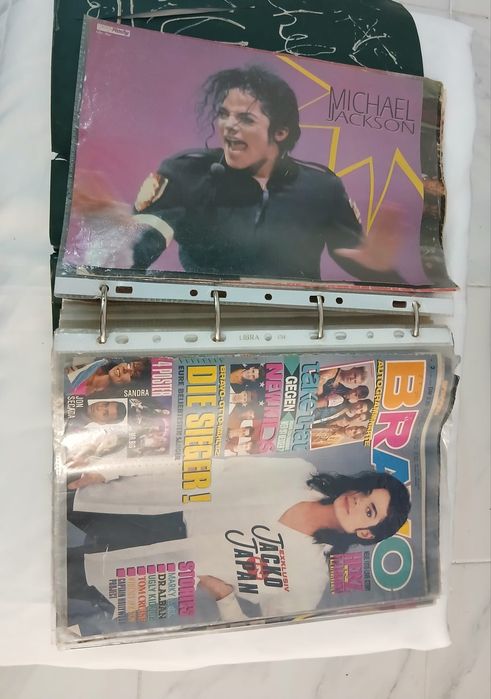 Coleção de Posters e capas tudo do Michael Jackson