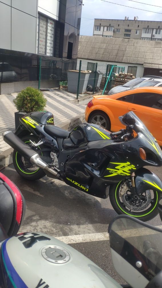 Suzuki Hayabusa gsx1300r Хаябуса