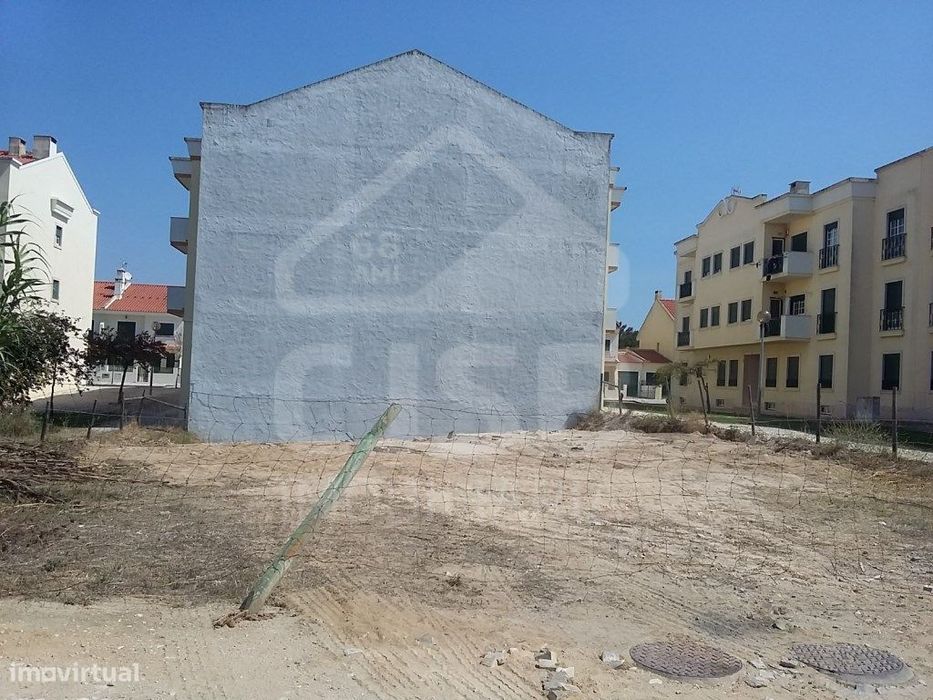 Lote de Terreno para construção de Prédio