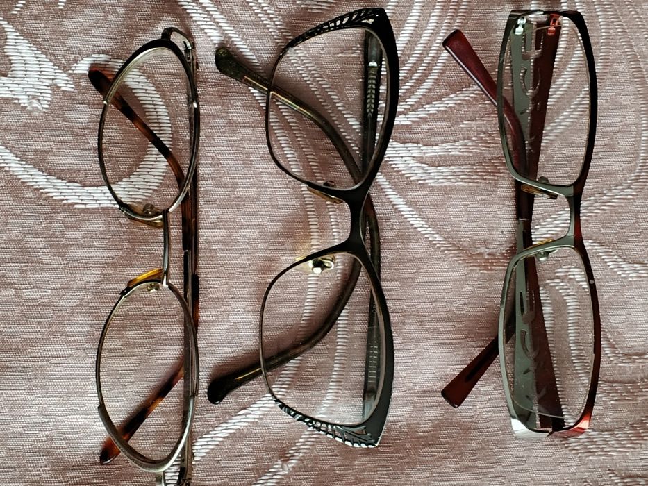 Продам очки оптика б/у