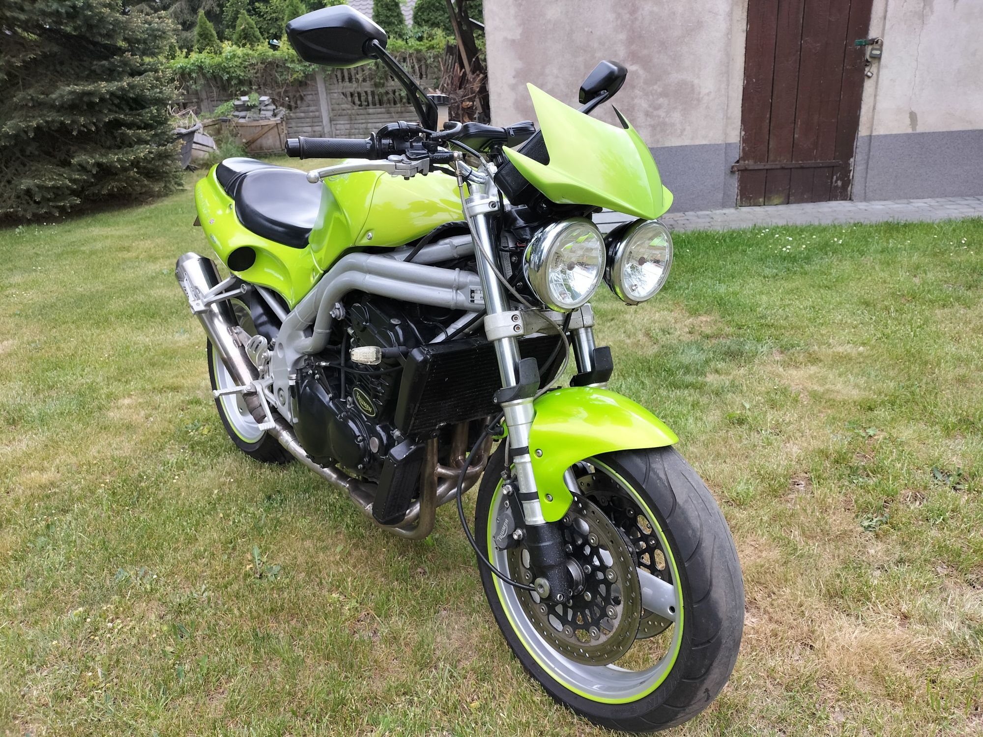 Triumph speed triple 955i