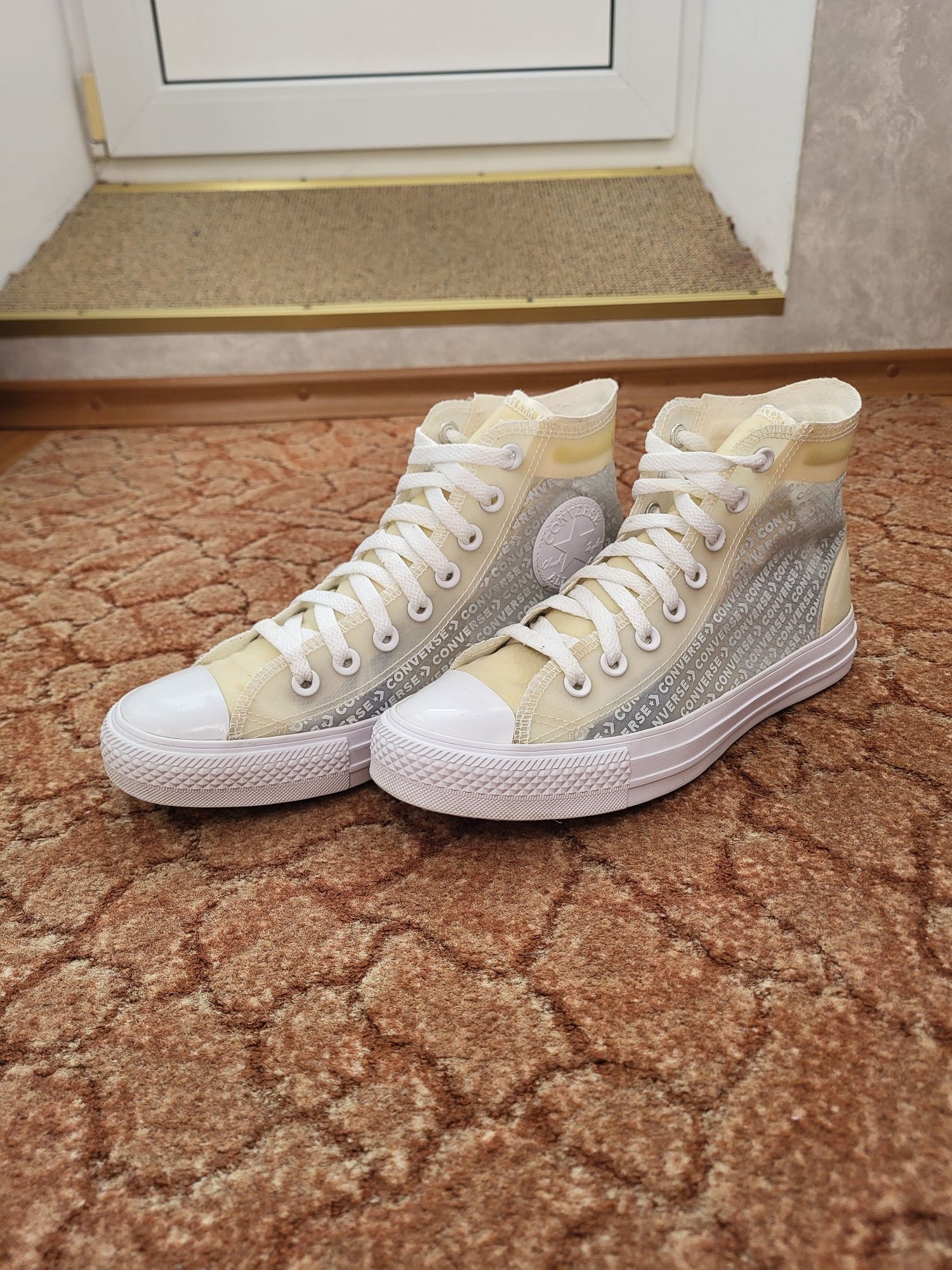 Оригинальные женские кроссовки Converse All Star Chuck Taylor