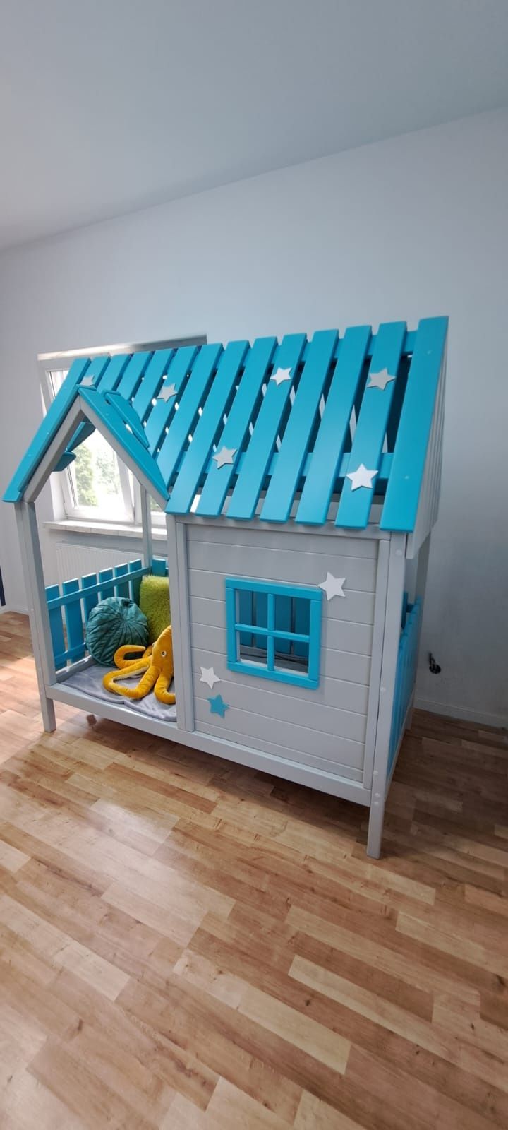 Łóżeczko łóżko  drewniane domek dla dzieci 160x80 led RATY
