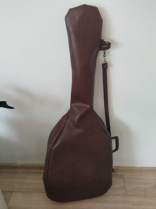Pokrowiec na gitarę