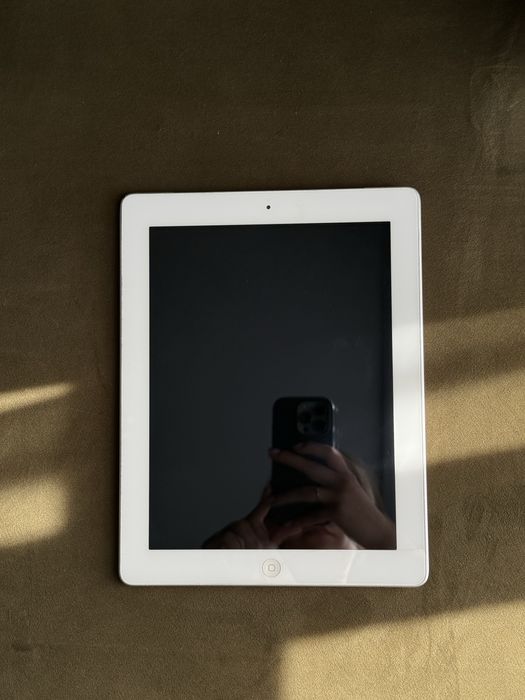 Ipad продаю на деталі, запчастини