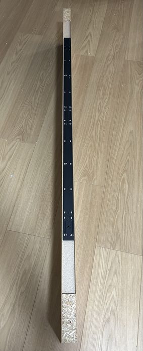 Półka ścienna Ikea Lack zestaw 4 szt. (190 x 26 cm)