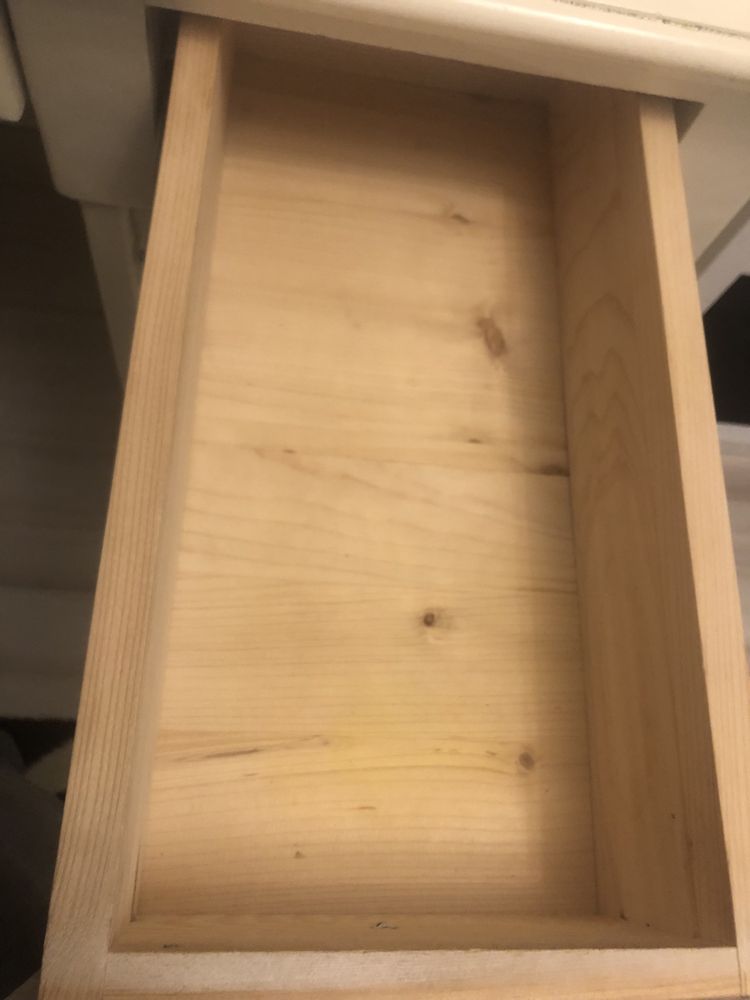 Drewniane biurko robione na zamówienie