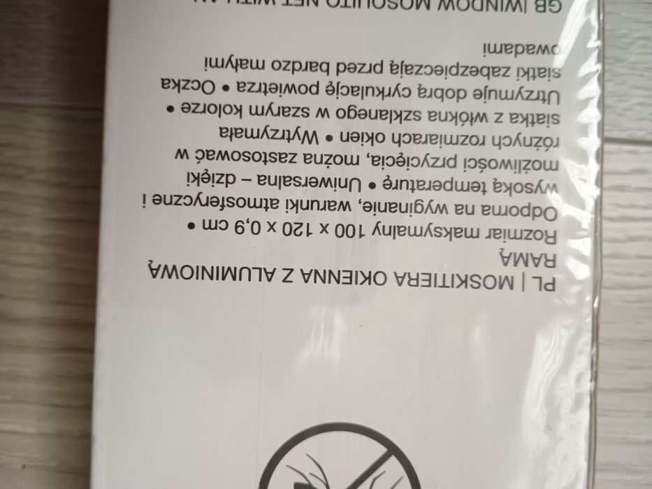 Moskitiera na okno okienna z aluminiową ramą biała nowa