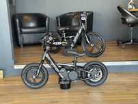Mini Bicicleta Elétrica sem Pedais 12”