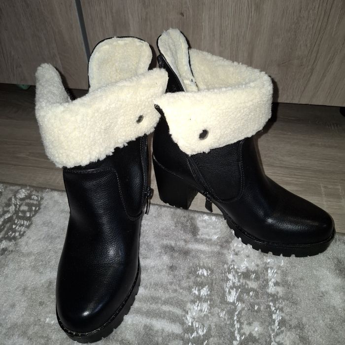 Ботінки, сапожки, чобітки весняні зимові