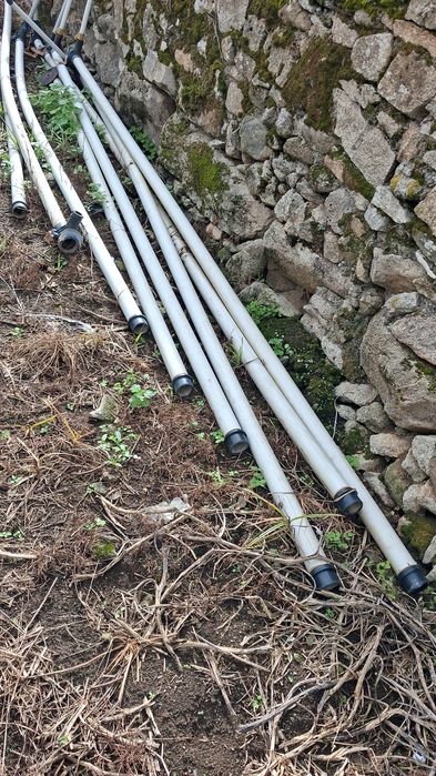 Tubos de rega em pvc e em borracha maleável 2,5" com bicos e aumentos