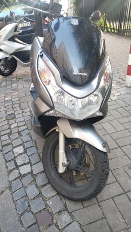 Honda pcx honda lead