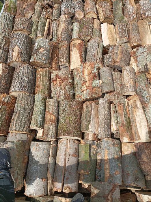 Witam sprzedam drewno kominkowe i opałowe Przesuszone.