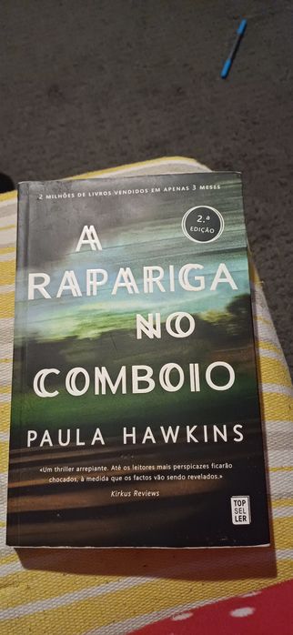 A rapariga no comboio