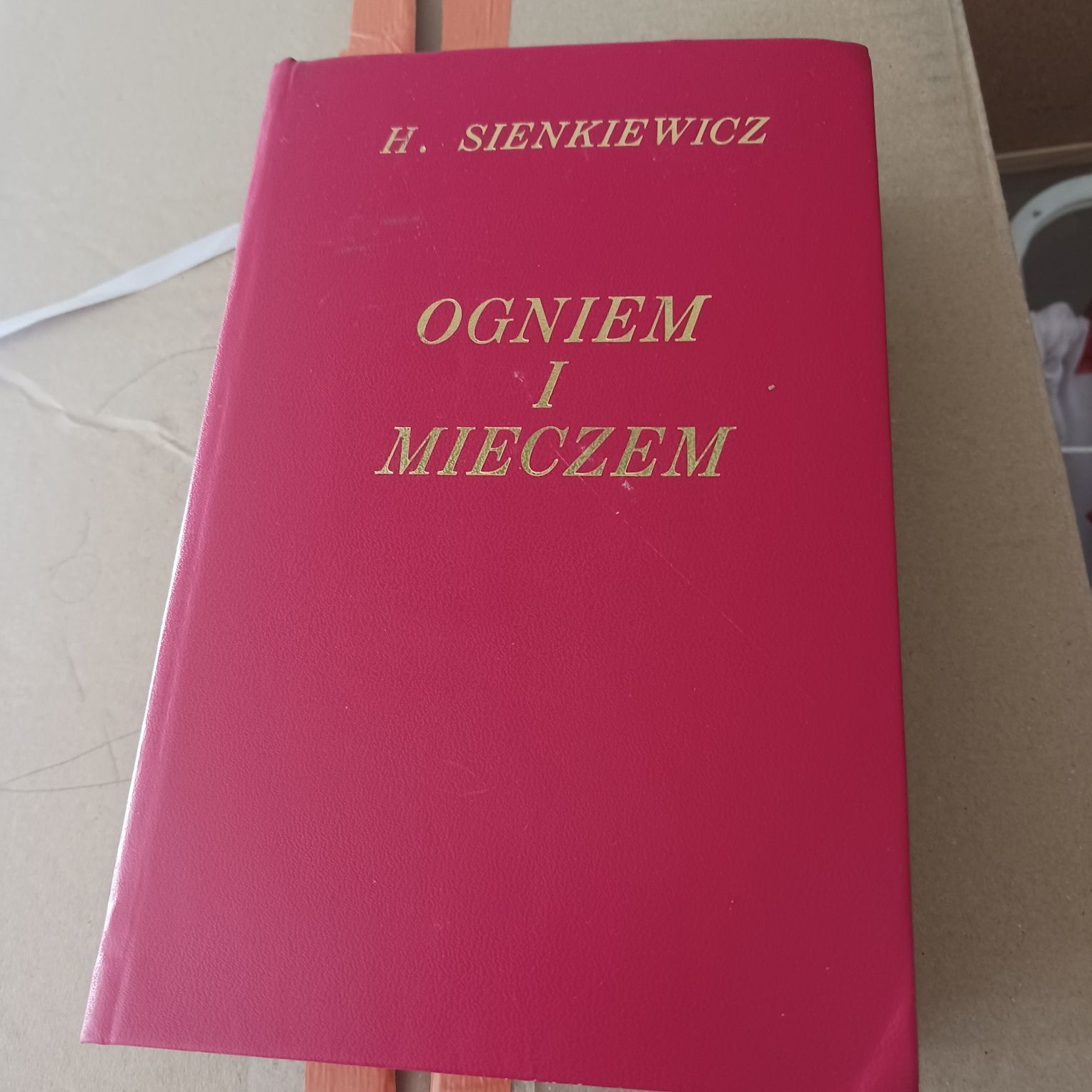 H. Sienkiewicz "Ogniem i mieczem" tom 1-2