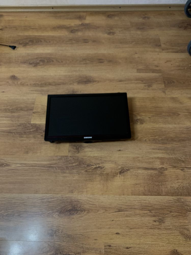 Телевізор Samsung UE19ES4000W