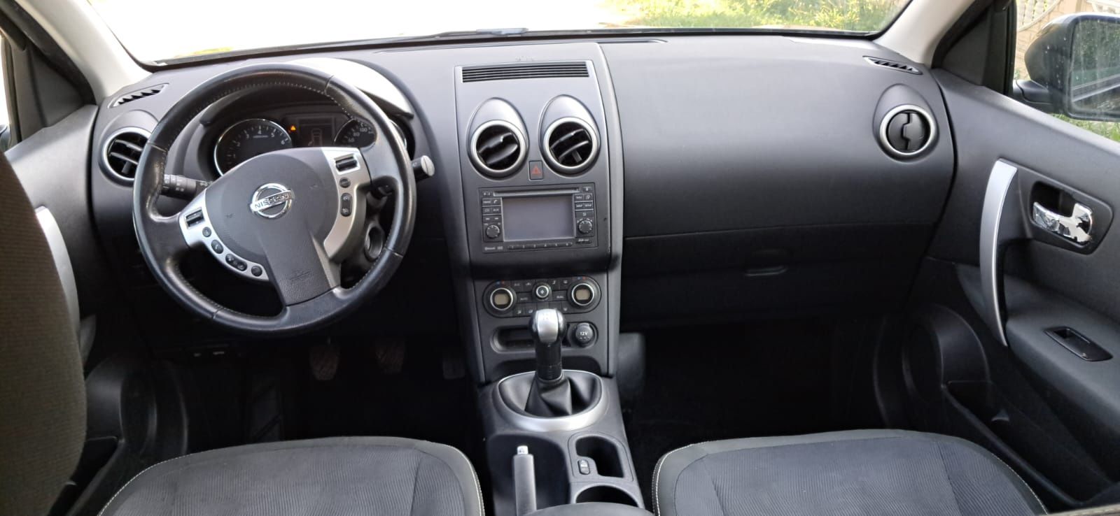 Nissan qashqai 1.6 benzyna sprowadzony zarejestrowany lift 115km