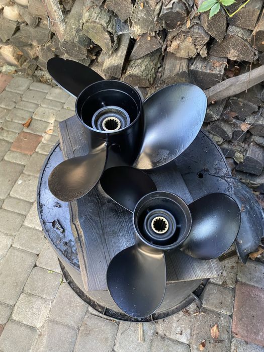 Винт для човна