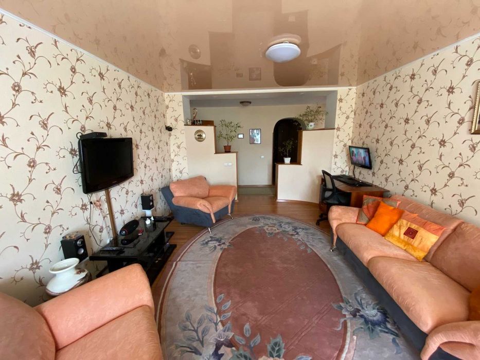 Продаж великої квартири в Новобудові 2010р ID: 23682