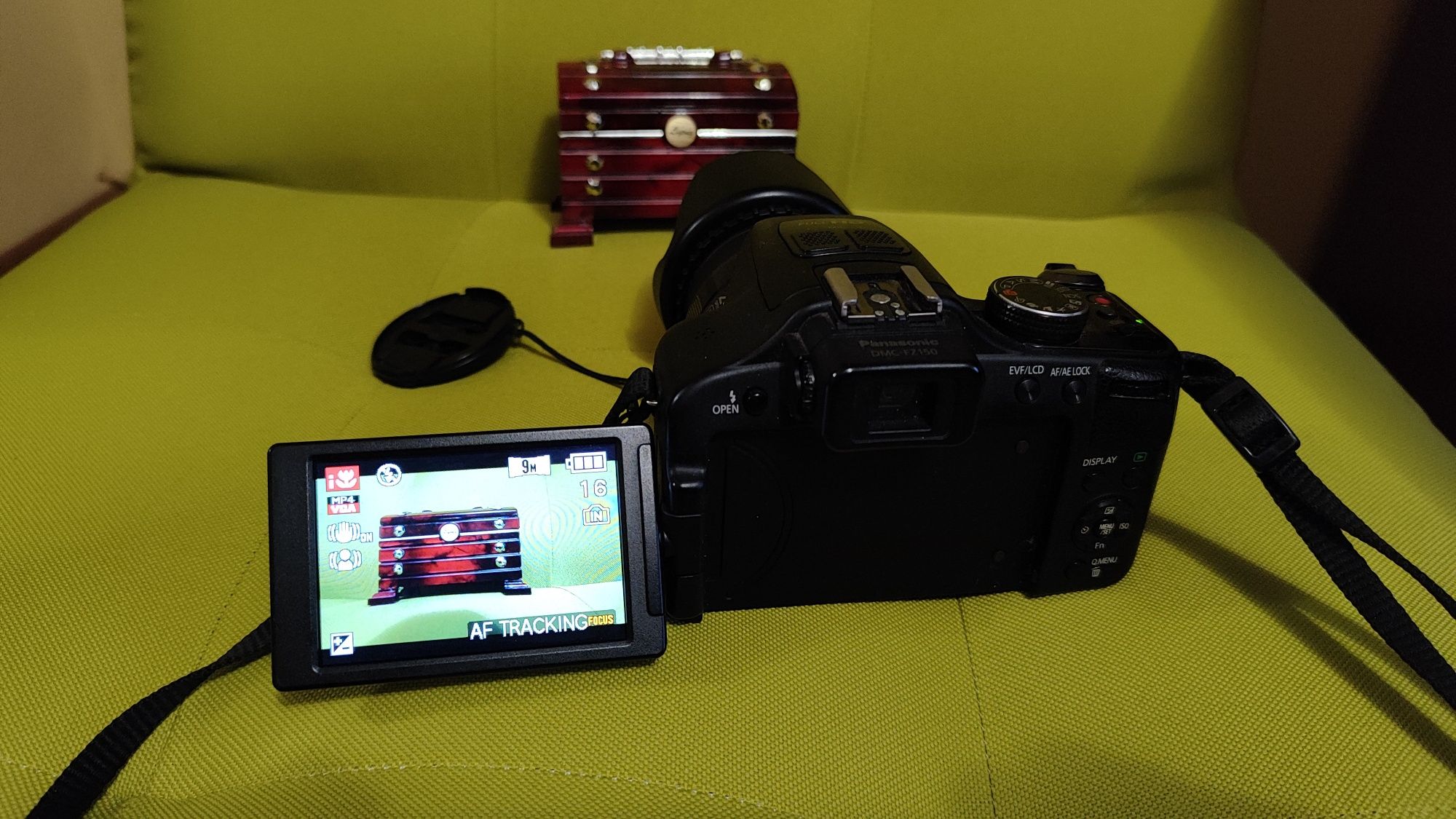 ФотоапаратPanasonic Lumix DMC-FZ150 Ultra Zoom (Терміново)