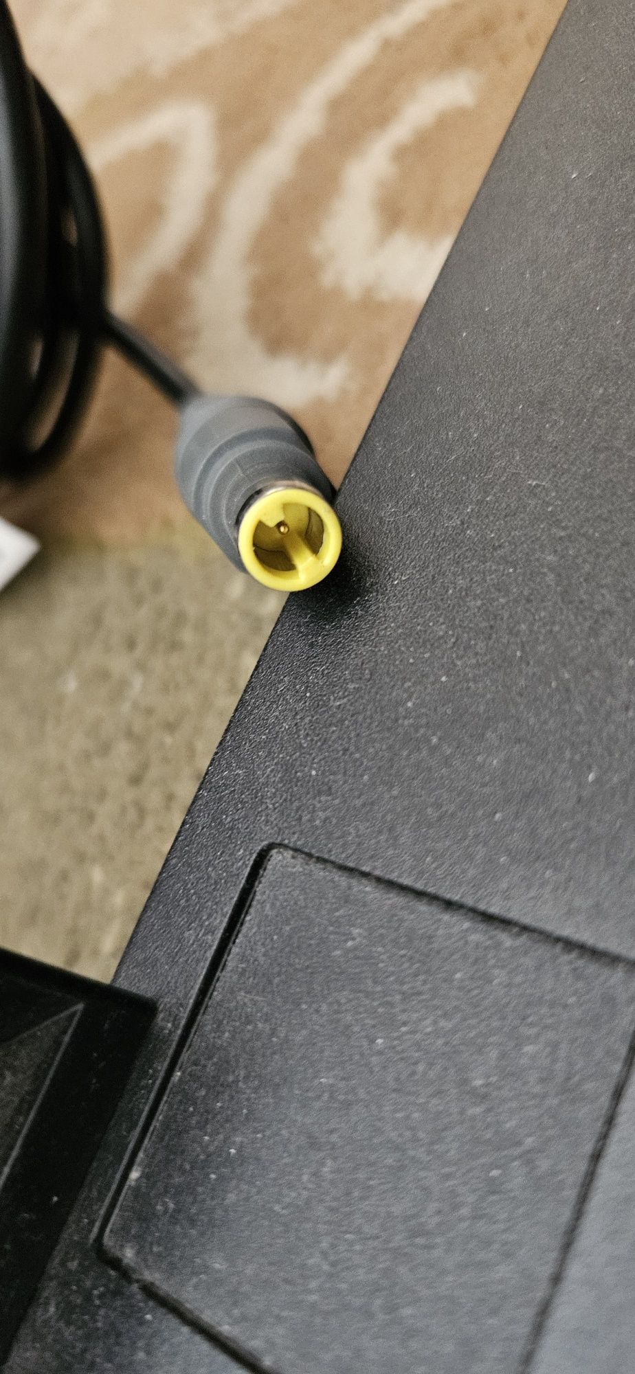 Ladowarka lenovo 170w 20V orginal bdb