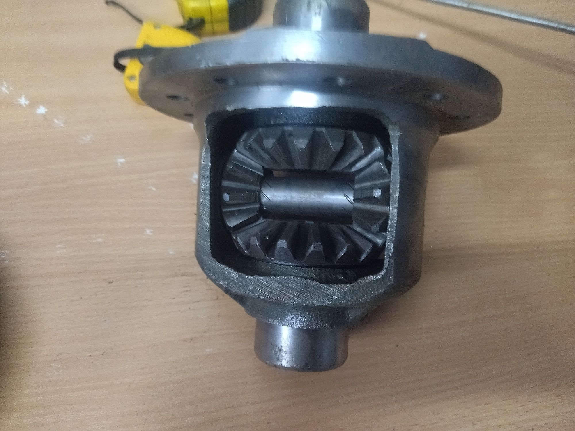 Mechanizm różnicowy most dyfer żuk tarpan honker uaz warsszawa
