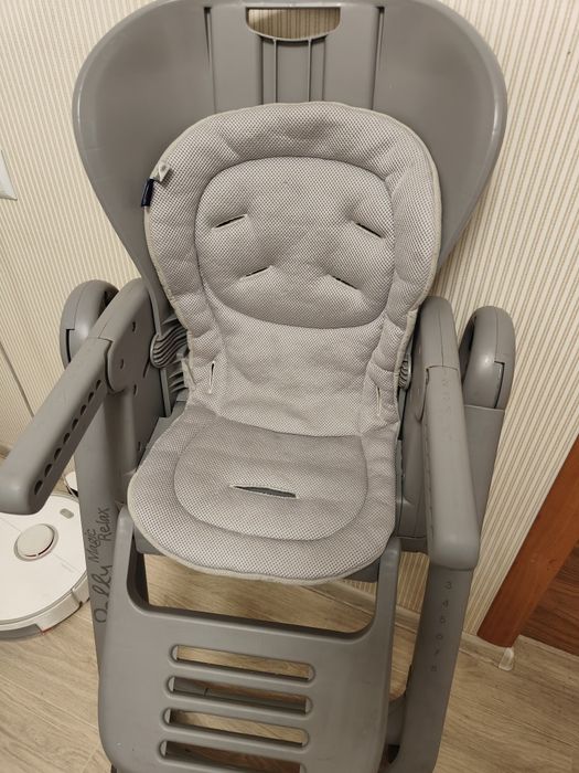 Детский стул для кормления Chicco Polly Magic Relax