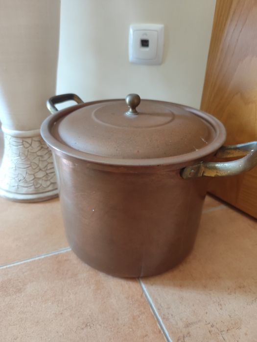 Panela grande em cobre