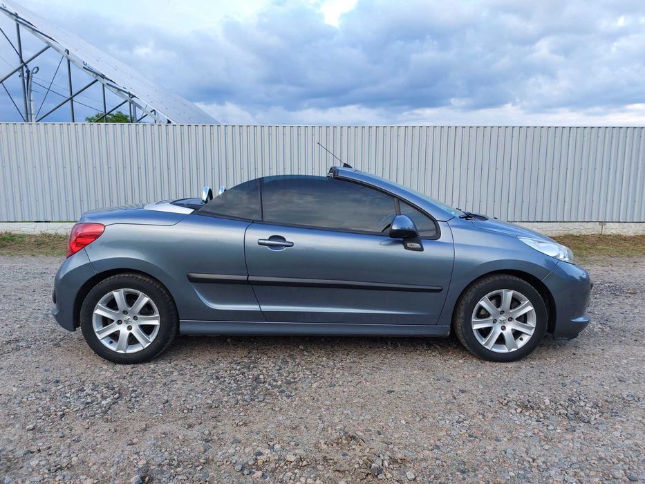 Peugeot 207 cc кабріолет