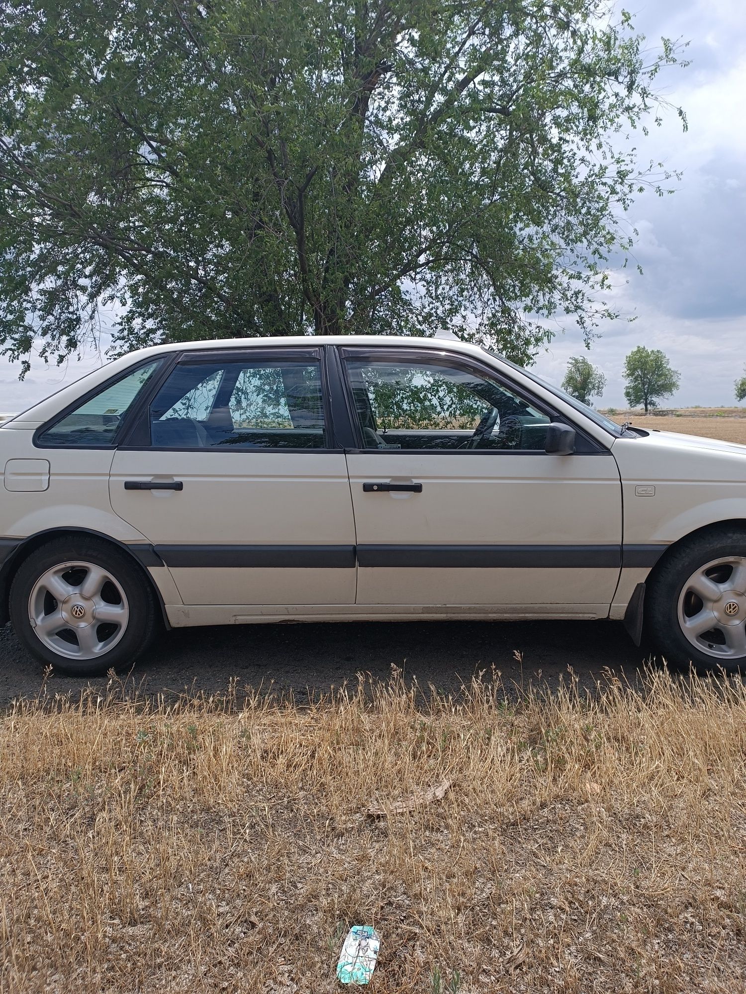 Пассат б3 1988 р. в гарному стані