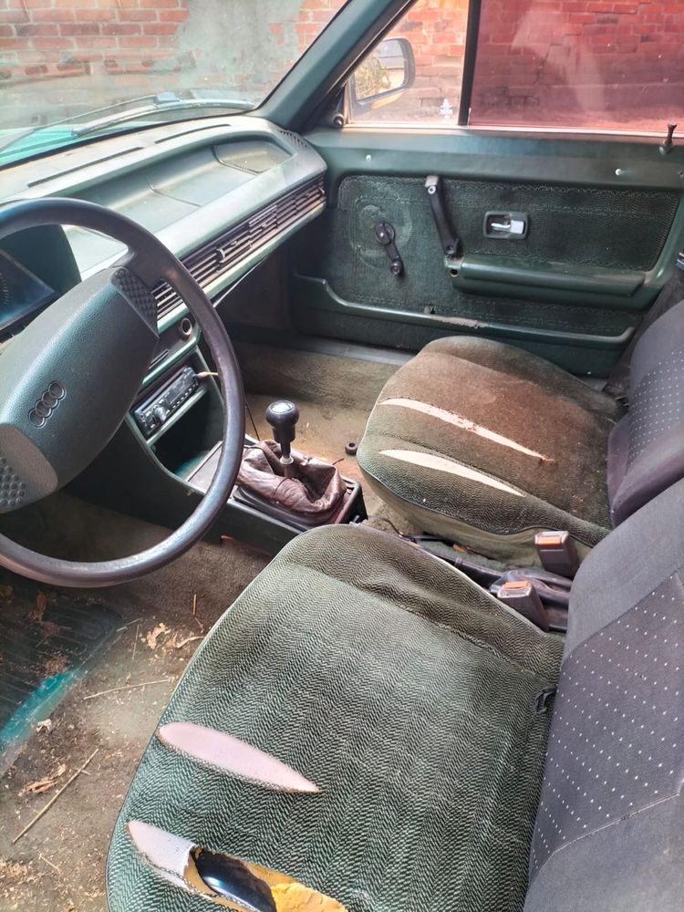 Ауді 100    продам