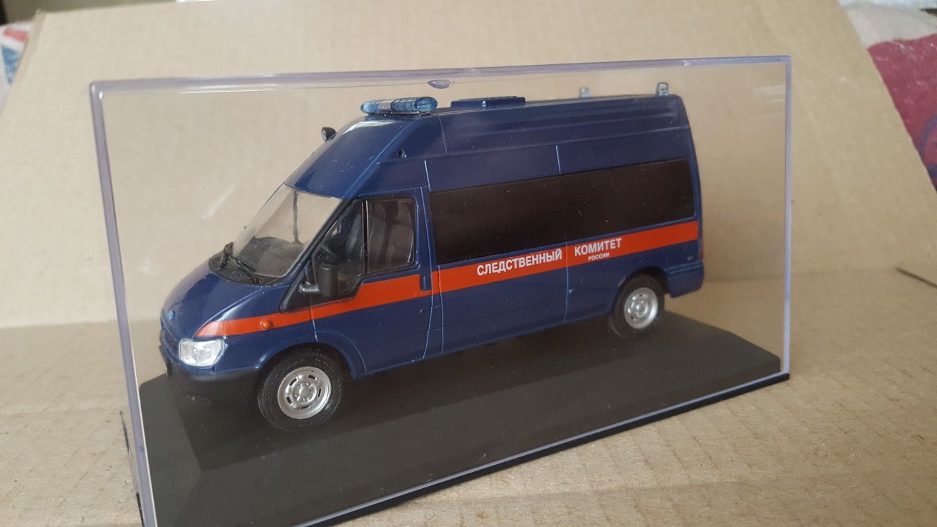 Машинка Ford Transit Форд Транзит Автомобиль на службе 1:43