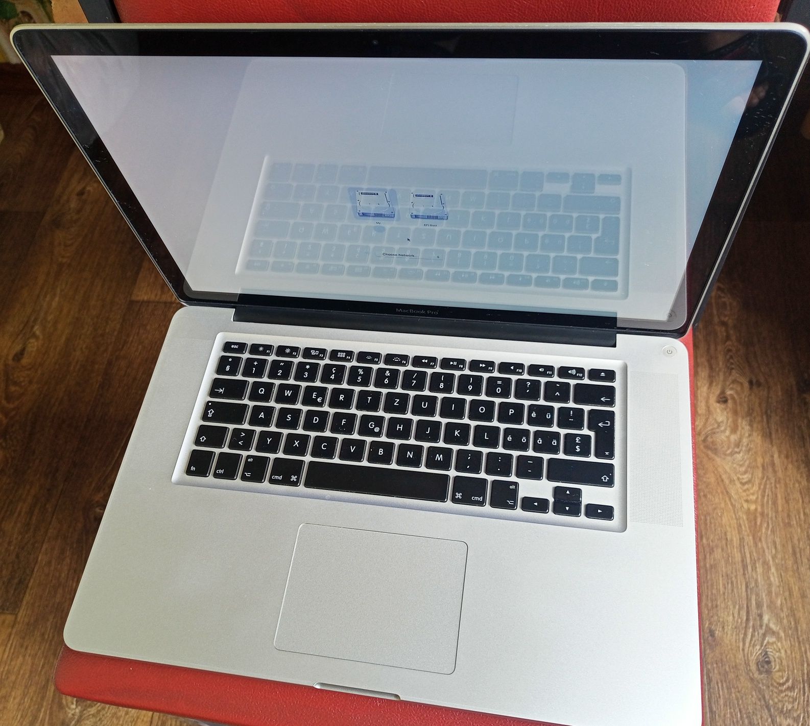 Дешево Apple Macbook pro 15 a1286 , 13 a1278 макбук запчастини