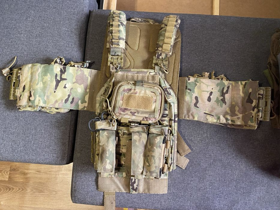 Плитоноска без плит