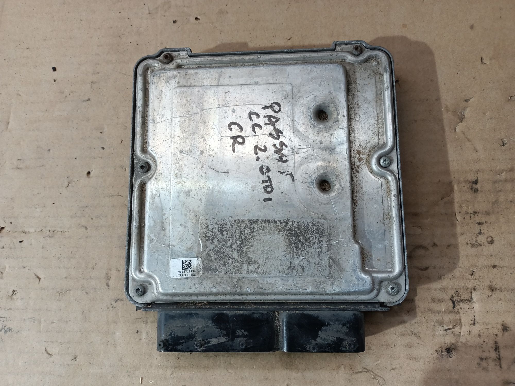 Komputer sterownik silnika 2.0 TDI 140 KM CR VW Passat B6 CC B7 Eos