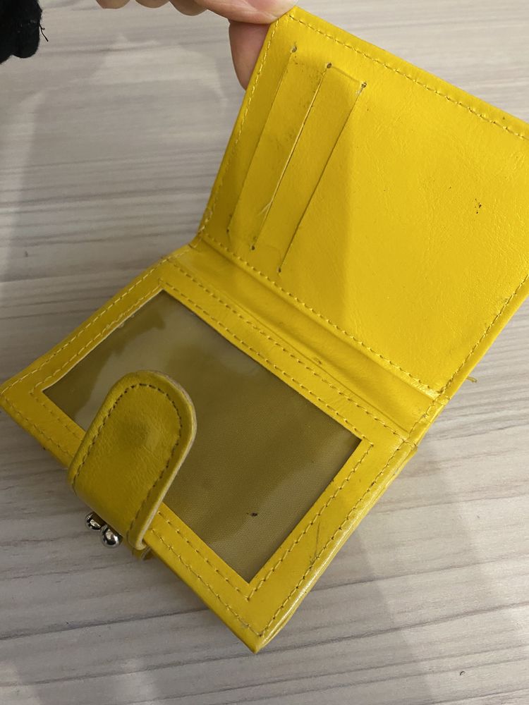 Portfel żółty vintage damski zapinany