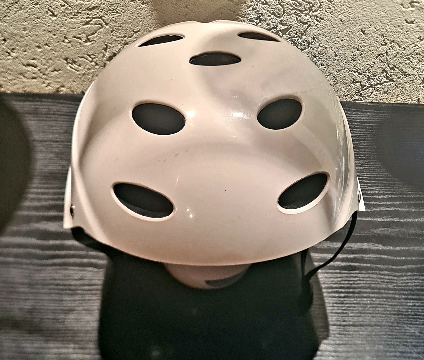 Kask orzeszek bmx rower deskorolka rolki hulajnoga wentylowany