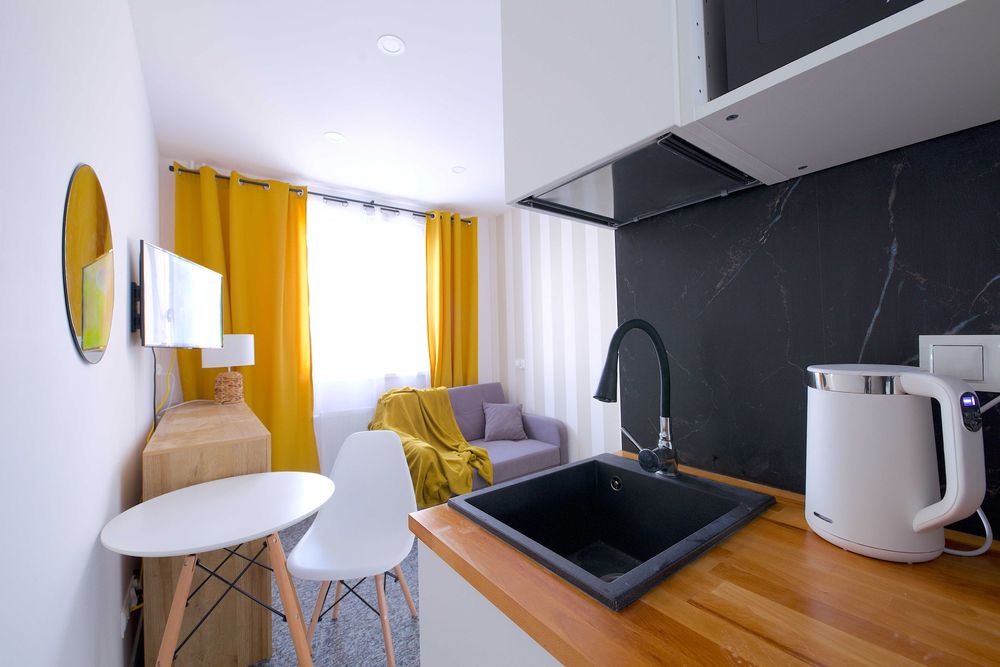 Kawalerka mikro | FAT | tramwaj | Grabiszyn Wrocław | LG Amazon