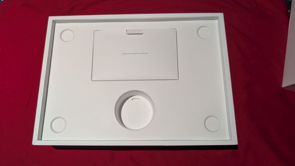 MacBook Air M2 13" (2022), Meia-Noite